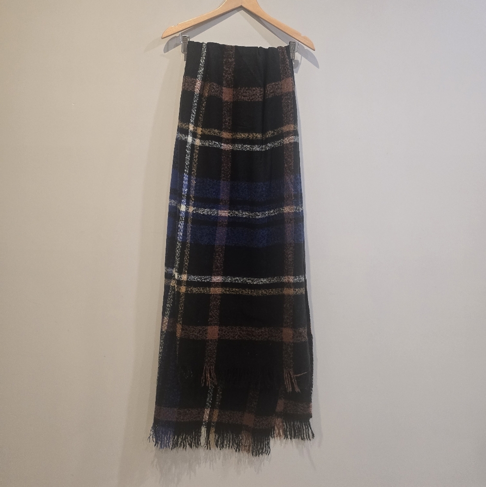 Abercrombie & Fitch Black and Brown Plaid Scarf